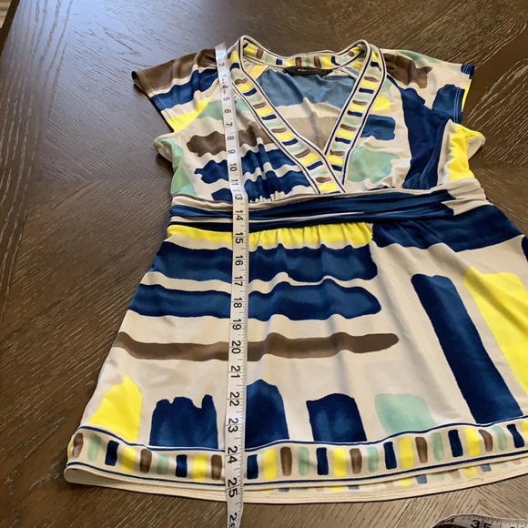 BCBGMAXAZRIA blue, green, brown & yellow geometric striped short sleeve top - Picture 17 of 17